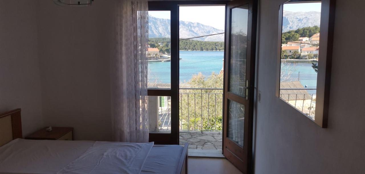 Apartmán Big House For 14 People In Centre Of Lumbarda Exteriér fotografie