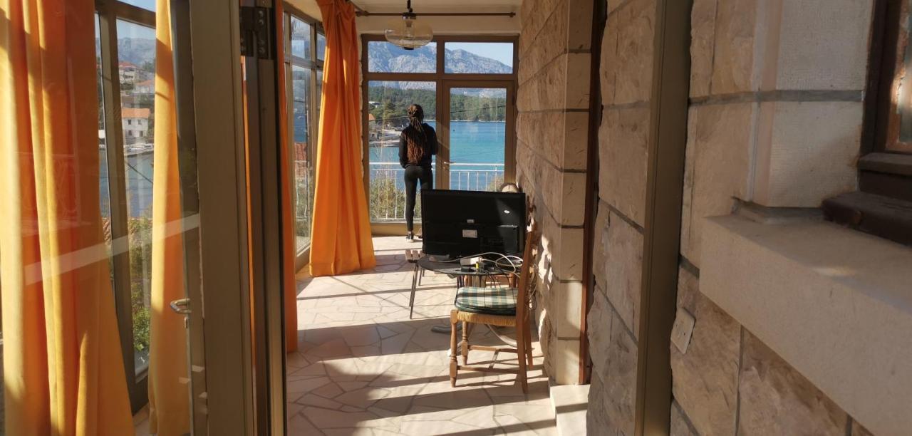 Apartmán Big House For 14 People In Centre Of Lumbarda Exteriér fotografie